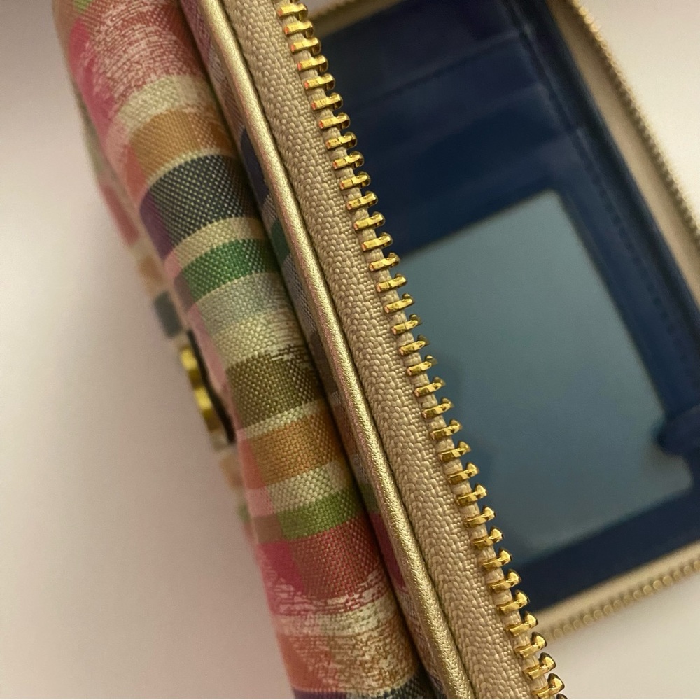 Coach Poppy Glam Madras Wristlet EUC - Picture 8 of 10